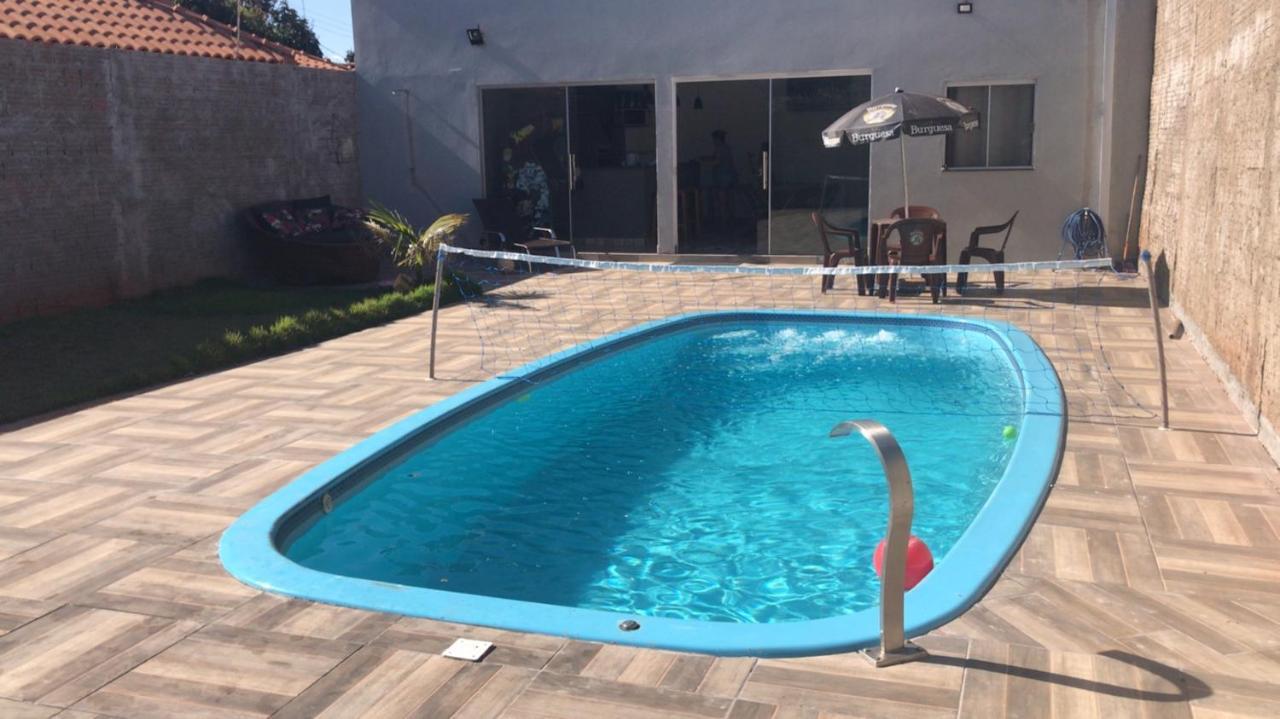 Area De Lazer Simoes Hotel Assis Luaran gambar